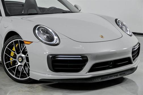 2019 Porsche 911 Turbo
