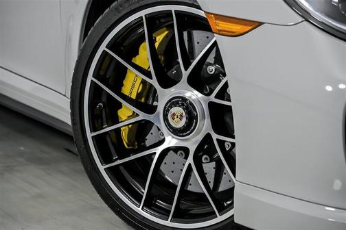 2019 Porsche 911 Turbo