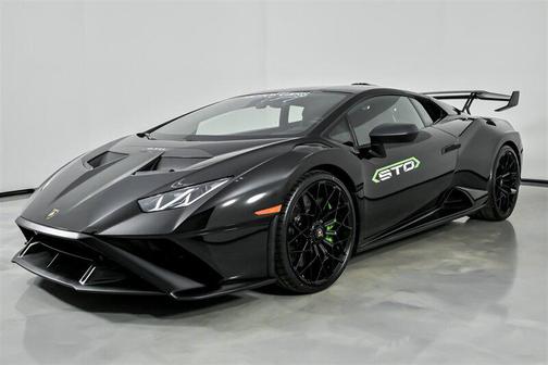2022 Lamborghini Huracan STO Coupe