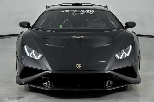 2022 Lamborghini Huracan STO Coupe