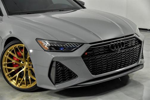2022 Audi RS 6 Avant 4.0T