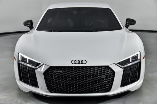 2017 Audi R8 5.2 V10 plus