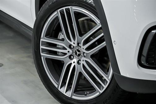 2024 Mercedes-Benz GLS 450 4MATIC