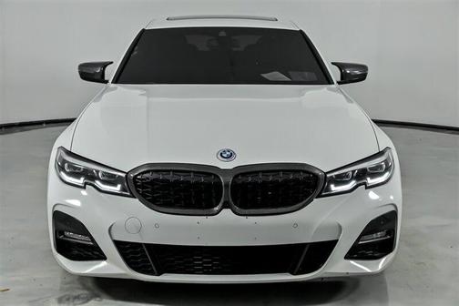 2019 BMW 330 xDrive