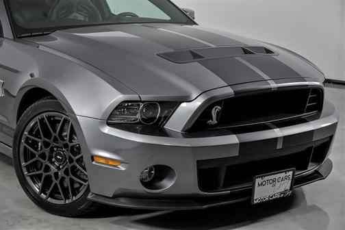 2013 Ford Shelby GT500 Base