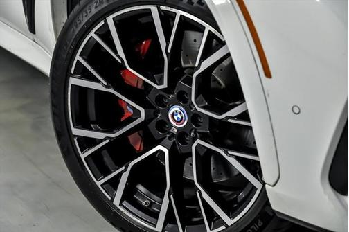 2022 BMW X5 M Base