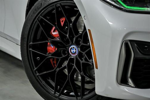 2022 BMW M340 M340i Sedan