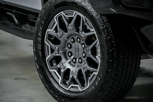 Meteorite Metallic 2025 GMC HUMMER EV SUV 3X