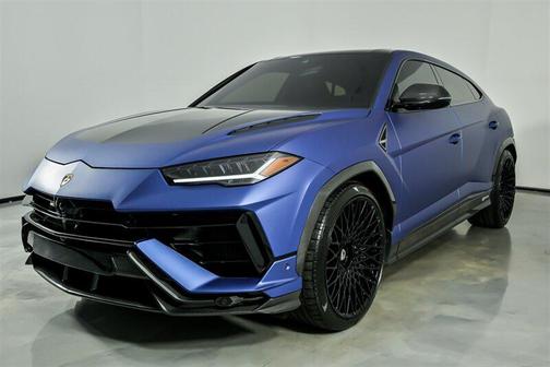 2023 Lamborghini Urus Performante