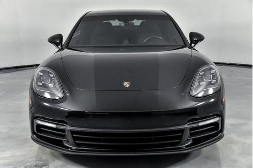 2017 Porsche Panamera 4S