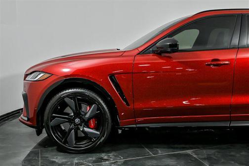 Firenze Red Metallic 2025 Jaguar F-PACE SVR P550 AWD Automatic