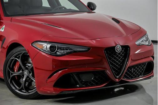 2023 Alfa Romeo Giulia Quadrifoglio