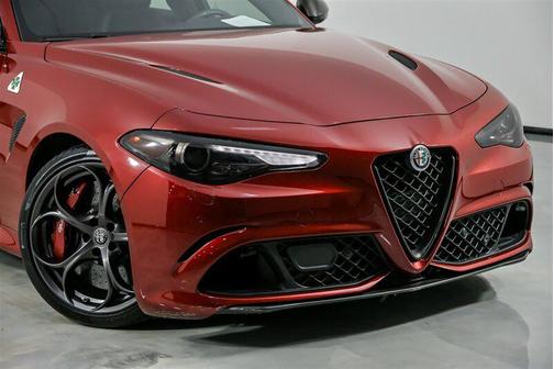 2023 Alfa Romeo Giulia Quadrifoglio