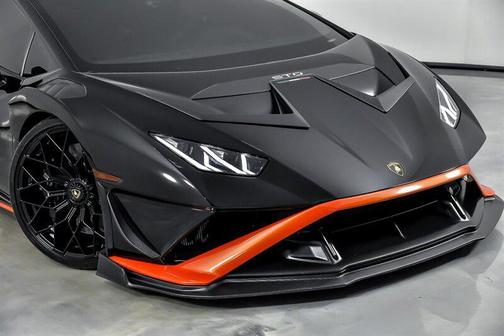 2021 Lamborghini Huracan STO Coupe