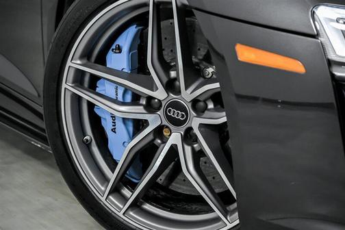 2017 Audi R8 5.2 V10 plus