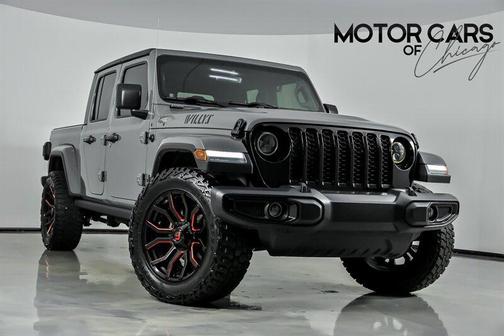 Sting-Gray Clearcoat 2021 Jeep Gladiator Willys 4x4