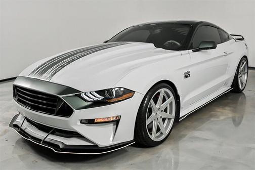 Oxford White 2019 Ford Mustang GT Premium