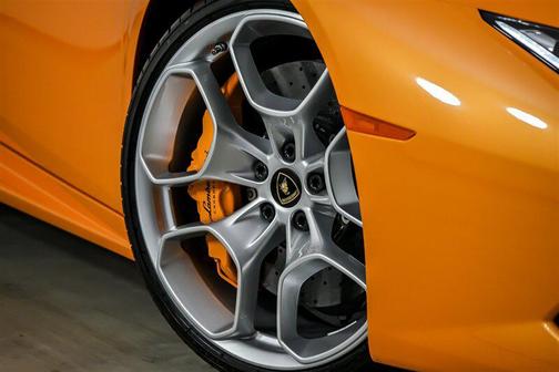 2016 Lamborghini Huracan LP610-4S