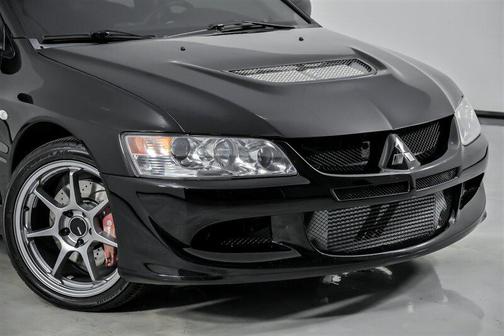 2003 Mitsubishi Lancer Evolution Base