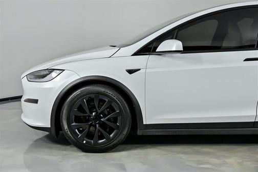 2023 Tesla Model X Plaid Tri Motor All-Wheel Drive