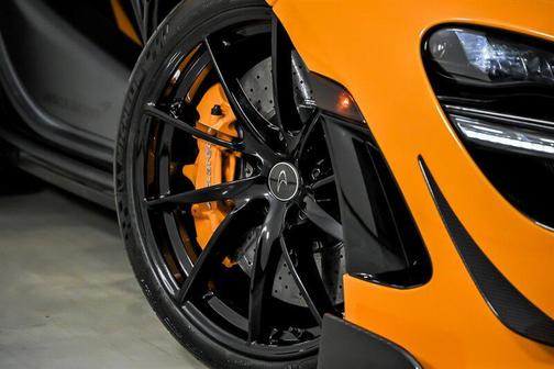 2020 McLaren 720S Performance