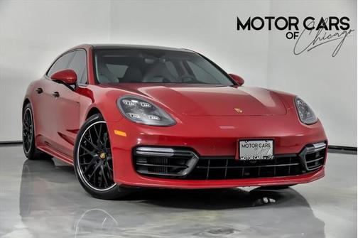 2022 Porsche Panamera Sport Turismo GTS