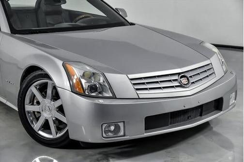 2005 Cadillac XLR Base