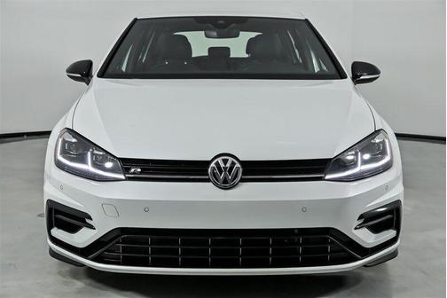 2019 Volkswagen Golf R 2.0T DSG