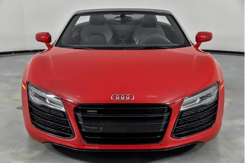 2014 Audi R8 5.2