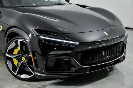 2025 Ferrari Purosangue 