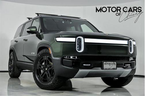 2023 Rivian R1S Adventure
