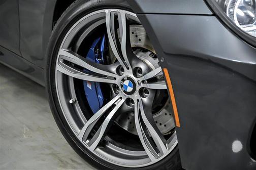 2012 BMW M6 Base