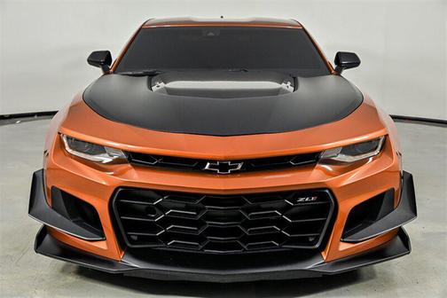 Vivid Orange Metallic 2022 Chevrolet Camaro ZL1