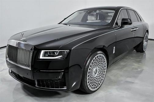 2021 Rolls-Royce Ghost -2 SETS OF WHEELS-OWNED BY PHILIPP PLEIN-REAR DVD