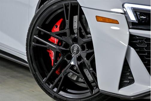 2021 Audi R8 5.2 V10 performance