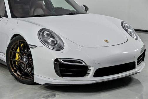 2014 Porsche 911 Turbo S