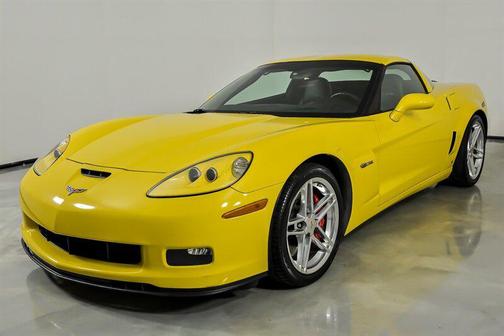 Velocity Yellow Tintcoat 2006 Chevrolet Corvette Z06