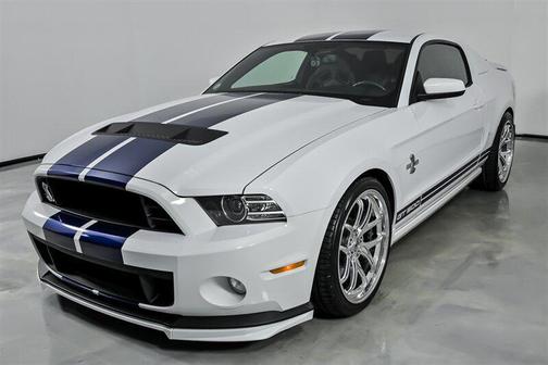 2014 Ford Shelby GT500 Base