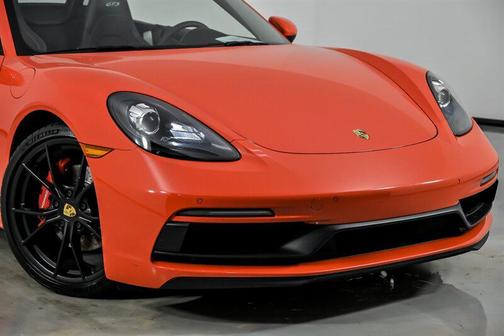 Lava Orange Metallic 2018 Porsche 718 Boxster GTS