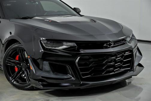 Black 2019 Chevrolet Camaro ZL1