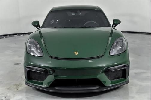 2022 Porsche 718 Cayman GT4