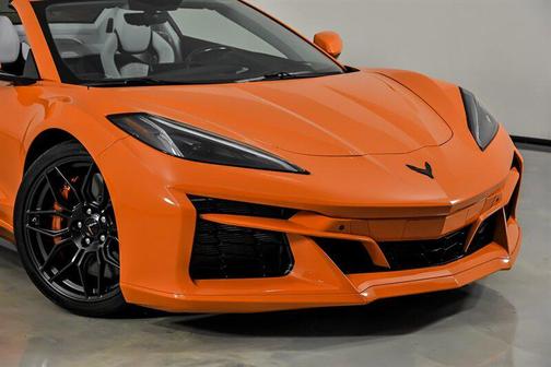 Amplify Orange Tintcoat 2023 Chevrolet Corvette Z06
