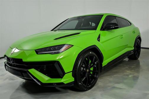 2023 Lamborghini Urus S