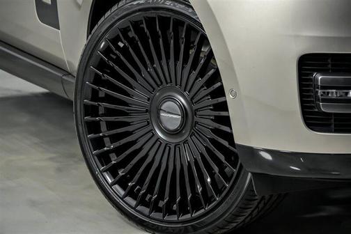 2023 Land Rover Range Rover P400 SE