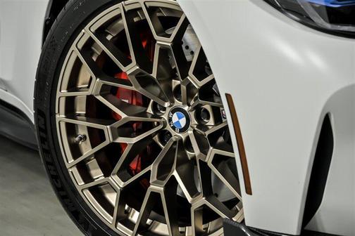 2024 BMW M3 CS