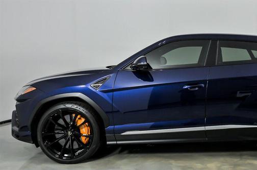 Blue 2019 Lamborghini Urus