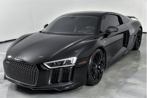 2017 Audi R8 5.2 V10 plus