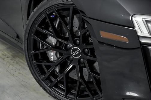 2017 Audi R8 5.2 V10 plus