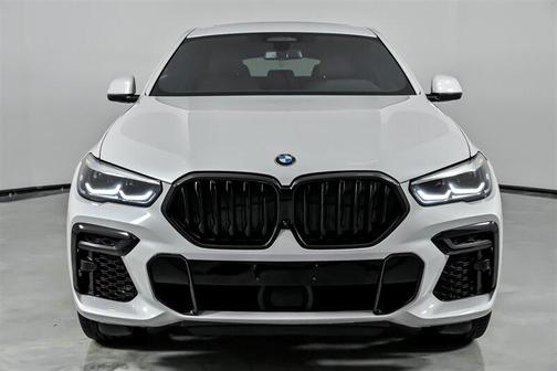 2022 BMW X6 M50i