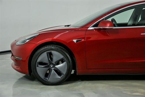 2018 Tesla Model 3 Mid Range